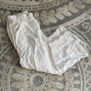 Cropped Capri Linen Pants